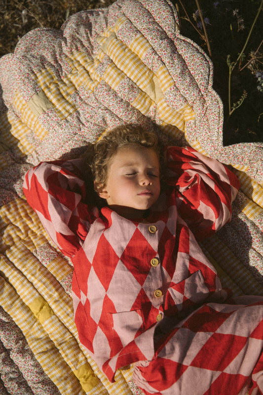 Farrow Set in Red/Pink Harlequin