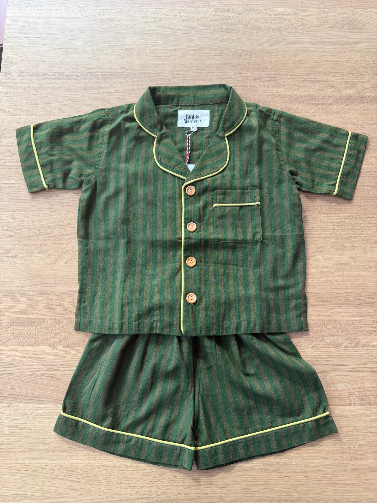 Lennon short set in dark green stripe