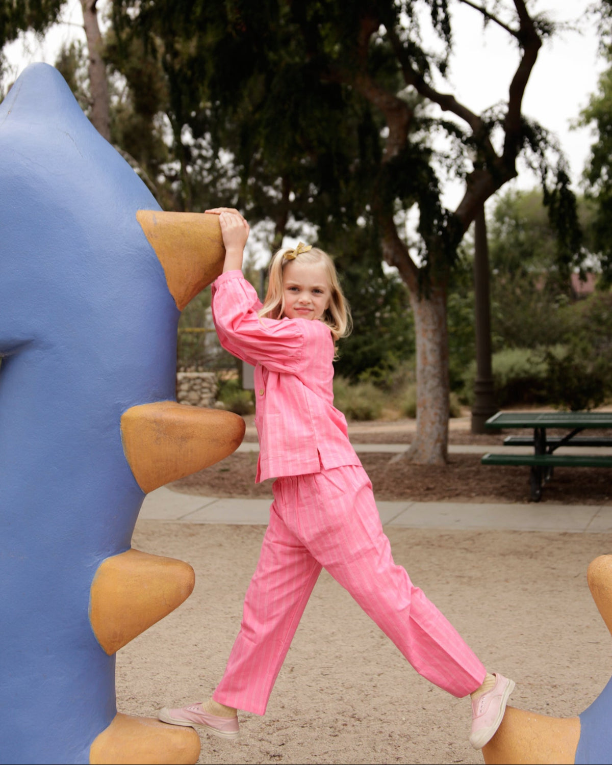 Farrow Set in Super Pink